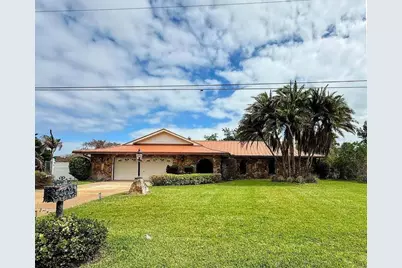 465 SE Naranja Avenue, Port Saint Lucie, FL 34983 - Photo 1