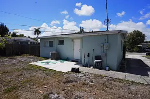 1418 S H St, Lake Worth Beach, FL 33460 - Photo 5