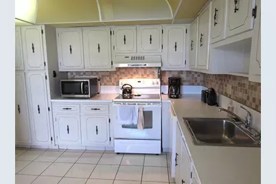 1830 NW 18th Street #201, Delray Beach, FL 33445 - Photo 11