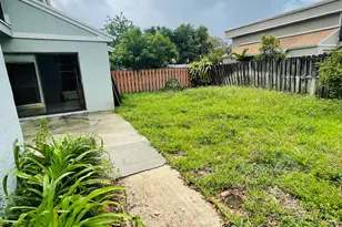 617 NW 132nd Terrace, Plantation, FL 33325 - Photo 3