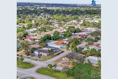 5401 W Park Road, Hollywood, FL 33021 - Photo 27