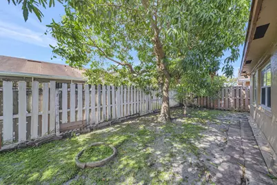 10308 Welleby Isles Lane, Sunrise, FL 33351 - Photo 45