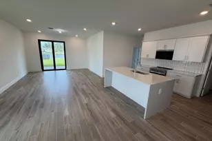 6781 SE Pk Trce Dr, Stuart, FL 34997 - Photo 11