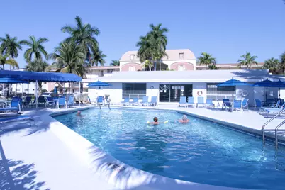 465 Paradise Isle Boulevard #110, Hallandale Beach, FL 33009 - Photo 25