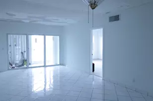 465 Paradise Isle Blvd, Hallandale Beach, FL 33009 - Photo 17