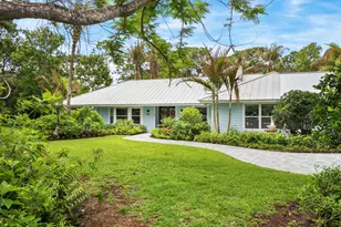 19785 Castlewood Dr, Jupiter, FL 33458 - Photo 3