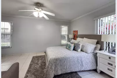 408 NW 108th Terrace NW #408, Pembroke Pines, FL 33026 - Photo 13