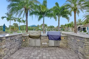 1300 Eucalyptus Dr, Hollywood, FL 33021 - Photo 25