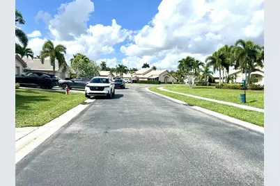 10614 Lake Shore Drive, Wellington, FL 33414 - Photo 39
