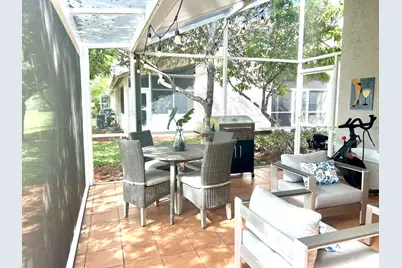 10614 Lake Shore Drive, Wellington, FL 33414 - Photo 17