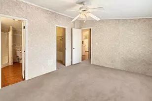 7568 SE Swan Ave, Hobe Sound, FL 33455 - Photo 13