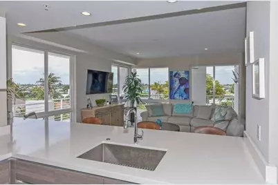 51 SE 19th Avenue #401, Deerfield Beach, FL 33441 - Photo 9