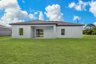 7945 105th Ct, Vero Beach, FL 32967 - Photo 1
