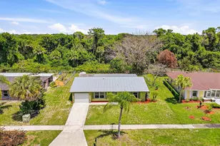 445 NE Armory Cir, Port Saint Lucie, FL 34983 - Photo 27