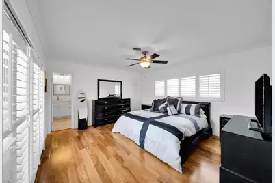 2401 SE 8th Court, Pompano Beach, FL 33062 - Photo 11