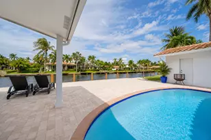 2401 SE 8th Ct, Pompano Beach, FL 33062 - Photo 19