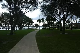 825 Center St, Jupiter, FL 33458 - Photo 23