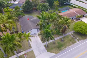 430 La Mancha Ave, Royal Palm Beach, FL 33411 - Photo 43