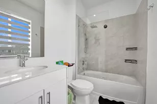 13025 Addilyn Ct, Davie, FL 33325 - Photo 71