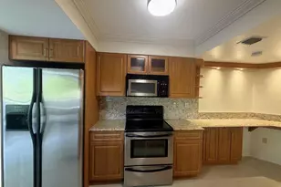 21085 NE 34th Ave, Aventura, FL 33180 - Photo 9