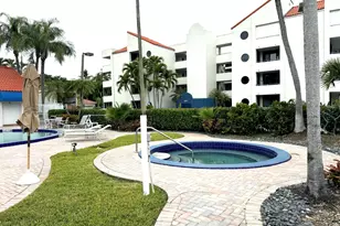 21085 NE 34th Ave, Aventura, FL 33180 - Photo 23
