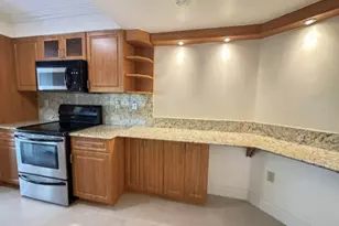 21085 NE 34th Ave, Aventura, FL 33180 - Photo 5