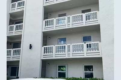6768 N 10th Ave N #209, Lake Worth, FL 33467 - Photo 3