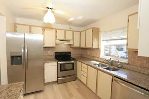 1217 S Lakes End Dr, Fort Pierce, FL 34982 - Photo 59