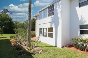 1217 S Lakes End Dr, Fort Pierce, FL 34982 - Photo 23