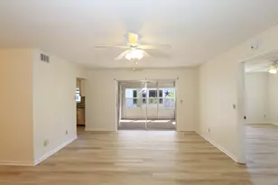 1217 S Lakes End Dr, Fort Pierce, FL 34982 - Photo 57