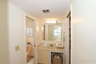 1217 S Lakes End Dr, Fort Pierce, FL 34982 - Photo 35