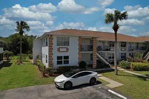 1217 S Lakes End Dr, Fort Pierce, FL 34982 - Photo 5