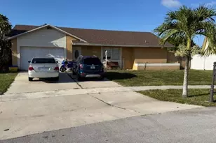 8783 SW 16th St, Boca Raton, FL 33433 - Photo 3