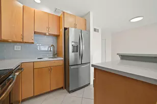 400 Wilma Cir, Riviera Beach, FL 33404 - Photo 11