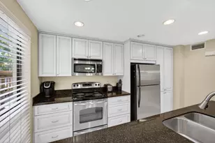 112 Brackenwood Rd, Palm Beach Gardens, FL 33418 - Photo 5