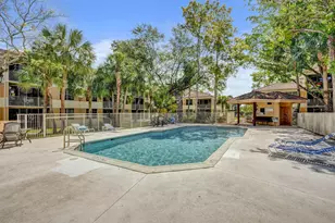 8266 NW 24th St, Coral Springs, FL 33065 - Photo 13