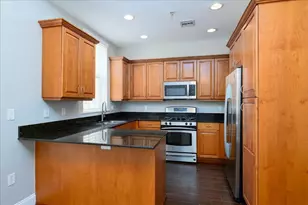 538 NE 7th Ave, Fort Lauderdale, FL 33301 - Photo 7