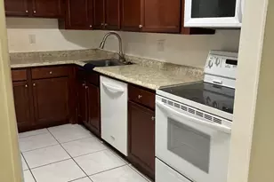 2148 NW 57th Ave, Lauderhill, FL 33313 - Photo 3