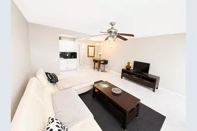 140 Ventnor #I, Deerfield Beach, FL 33442 - Photo 3