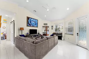 104 Hidden Hollow, Palm Beach Gardens, FL 33418 - Photo 13