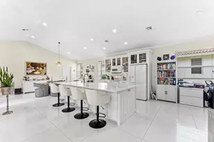 104 Hidden Hollow, Palm Beach Gardens, FL 33418 - Photo 9