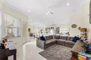104 Hidden Hollow, Palm Beach Gardens, FL 33418 - Photo 15