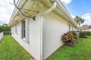 104 Hidden Hollow, Palm Beach Gardens, FL 33418 - Photo 33