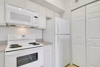 121 SW Palm Drive #Unit 306, Port Saint Lucie, FL 34986 - Photo 9
