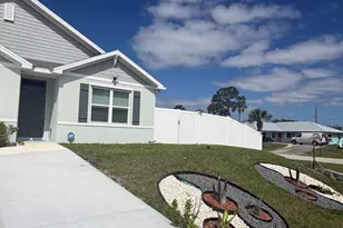 2008 SW Olympia Ave Ave SW, Palm Bay, FL 32908 - Photo 3