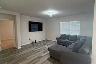 2008 SW Olympia Ave Ave SW, Palm Bay, FL 32908 - Photo 9