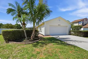 3970 Classic Ct, West Palm Beach, FL 33417 - Photo 3