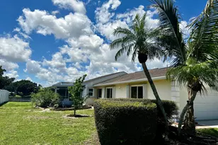 3970 Classic Ct, West Palm Beach, FL 33417 - Photo 5