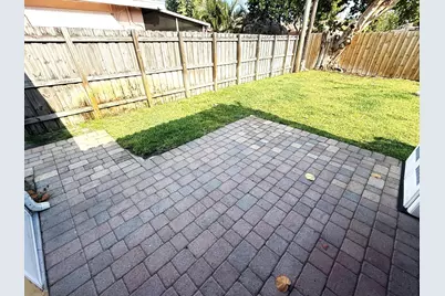 551 SE 15th Street #W, Pompano Beach, FL 33062 - Photo 11