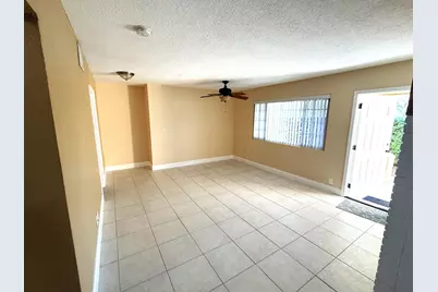551 SE 15th Street #W, Pompano Beach, FL 33062 - Photo 3